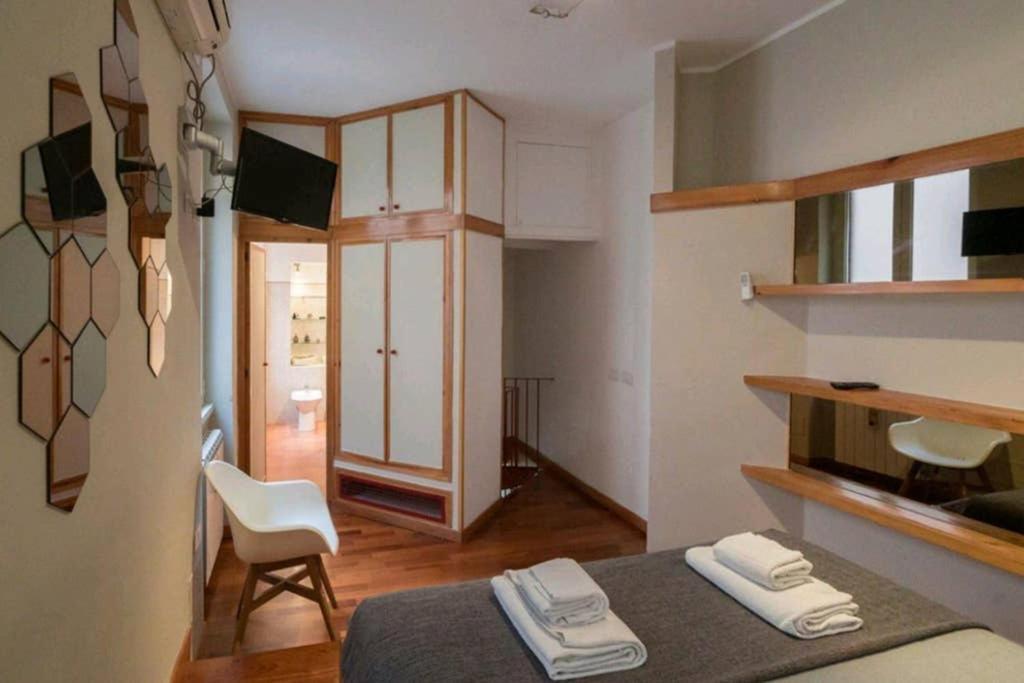 Apartamento Il Velarium Del Colosseo Roma Exterior foto